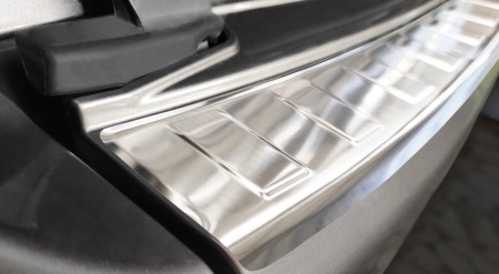 2 35797 MITSUBISHI OUTLANDER II 2006-2012 LB3L.jpg