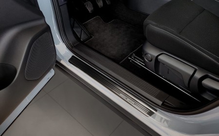 2 14018 NISSAN QASHQAI III 2021- NP1L.jpg