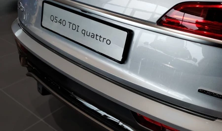 2 45360 AUDI Q5 SPORTBACK 2020- LB5L.jpg