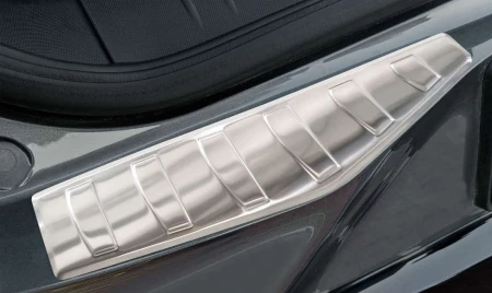 pol_pl_Nakladka-na-zderzak-tylny-do-Ford-Mustang-Mach-E-Stal-2215_5 — kopia.jpg