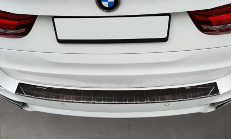 pol_pl_Nakladka-na-zderzak-tylny-do-BMW-X5-III-F15-M-PAKIET-2220_5.jpg