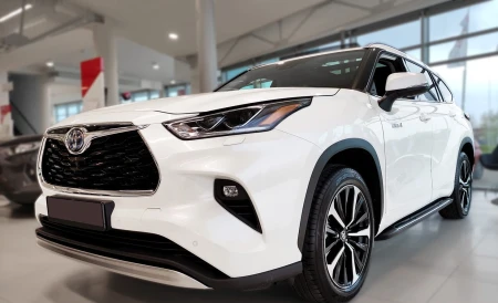 2 23009 TOYOTA HIGHLANDER IV (XU70) 2019-AL.jpg