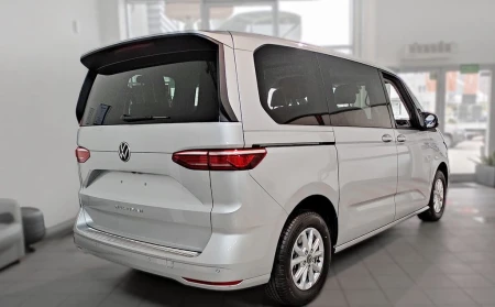pol_pl_Nakladka-na-zderzak-tylny-Volkswagen-Multivan-T7-Stal-2267_3.jpg