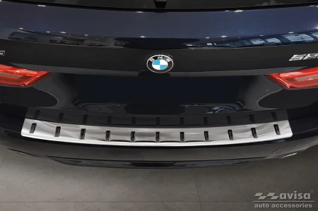 pol_pl_Nakladka-STRONG-na-zderzak-tylny-BMW-5-G31-Touring-2298_7.jpg