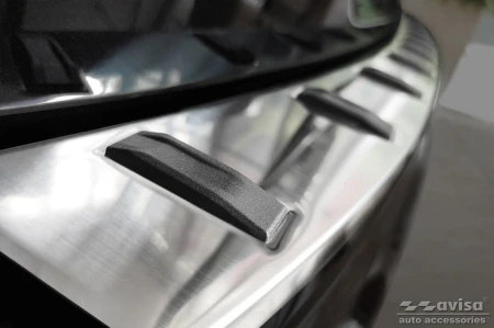 pol_pl_Nakladka-STRONG-na-zderzak-tylny-Volkswagen-Tiguan-2-2290_13.jpg