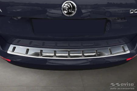 pol_pl_Nakladka-STRONG-na-zderzak-tylny-Skoda-Octavia-3-Kombi-2312_7.jpg