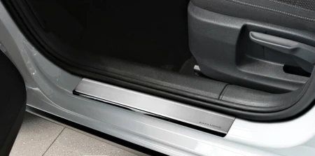 nolinesatin1 (2).jpg