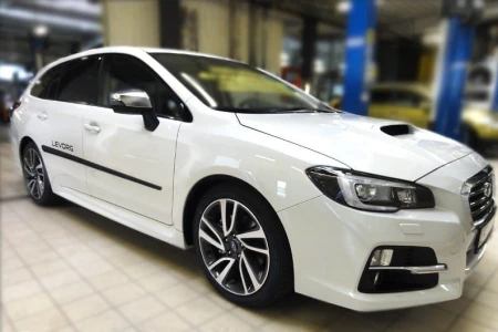 levorg1.jpg