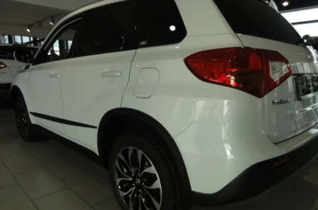 vitara3.jpg