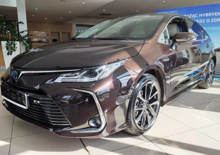 corolla sedan1.jpg