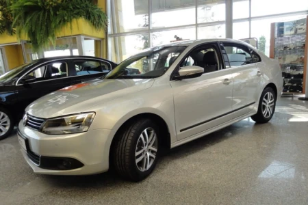 jetta 5.jpg