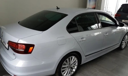 jetta2.jpg