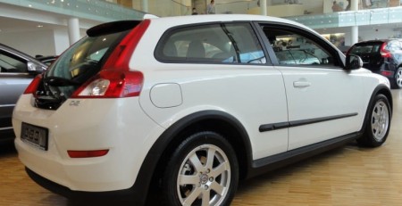 volvo c30.jpg
