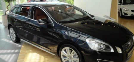 v60 2010-2018.jpg