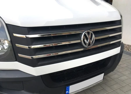 Listwy-atrapy-przedniej-VW-Crafter-2011-2016-FL-Producent-czesci-Omtec.jpg