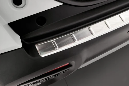 2 35967 SUZUKI S-CROSS II 2021- LB3.jpg