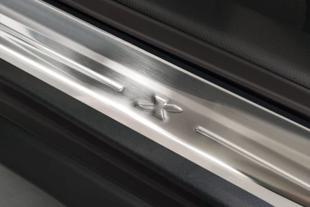 2 23024 TOYOTA AYGO X 2022- NP3.jpg