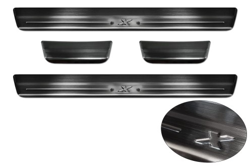 Przejdź do produktu Nakładki progowe TOYOTA AYGO X 2022+ / fl 2025+