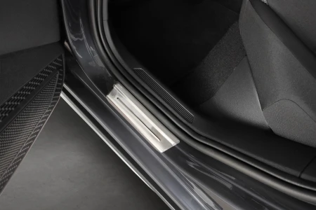 2 22263 VOLKSWAGEN TAIGO 2021- NT.jpg