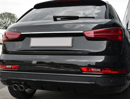 Listwa-klapy-nad-tablice-Audi-Q3-2011-2018-Producent-Omtec1.jpg