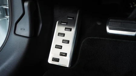 Peugeot 208 II_32-4102-4608x2592.JPG