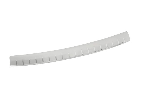 Przejdź do produktu Nakładka na zderzak Nissan Pulsar C12 2013-18