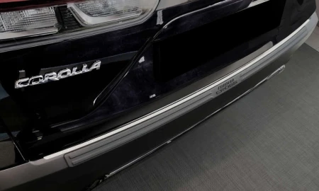 pol_pl_Nakladka-na-zderzak-tylny-do-TOYOTA-COROLLA-CROSS-Stal-2449_7.jpg