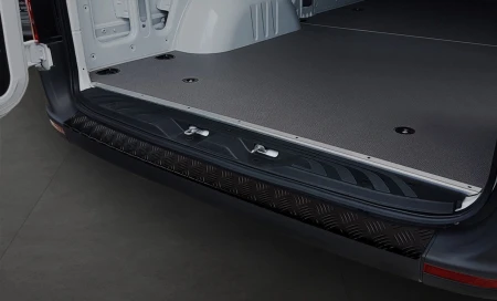 2 40201 MERCEDES SPRINTER 2018- LB4L.jpg