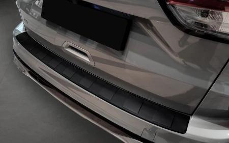2 40304 FORD KUGA III ST-LINE PHEV 2019- LB4L.jpg