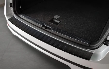 2 40320 SKODA SUPERB III SCOUT 2019- LB4L.jpg