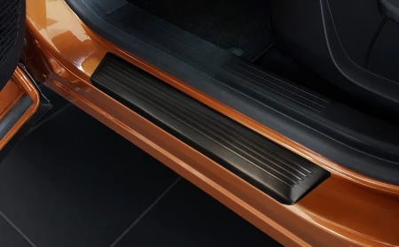 2 18038 RENAULT CAPTUR II 2019- NP2L.jpg