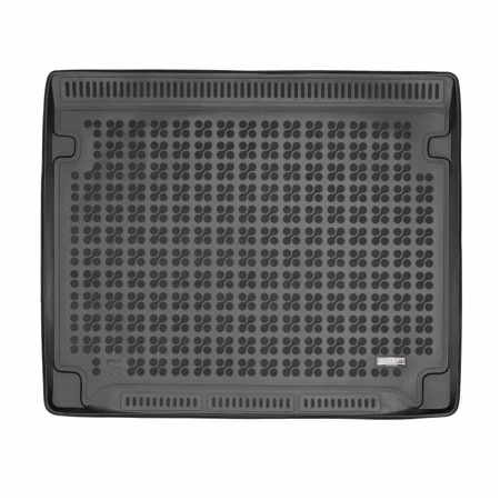 L1, wersja 5-osobowa, wersja 7-osobowa (złożony 3-rząd siedzeń).webp