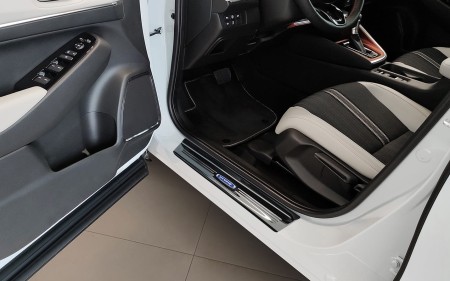 2 09007 HONDA HR-V III 2021- NP1L.jpg