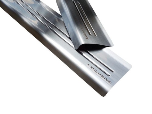 Przejdź do produktu Nakładki progowe BMW seria 3 F31/F30 12-18