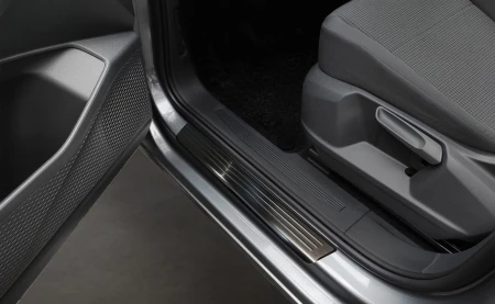 2 22274 VOLKSWAGEN CADDY IV 2020- NP1L.jpg