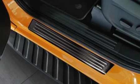 2 26022 FORD RANGER VI 2022- NP2L.jpg