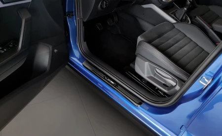 2 21013 SEAT ARONA 2017-2021, FL.2021- NP1L.jpg