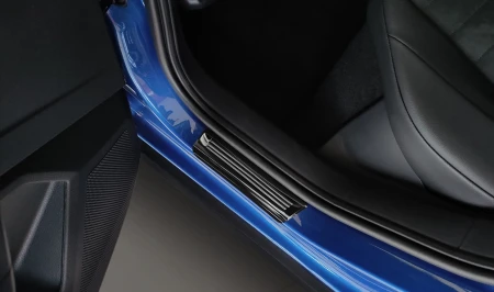 2 21013 SEAT ARONA 2017-2021, FL.2021- NTL.jpg