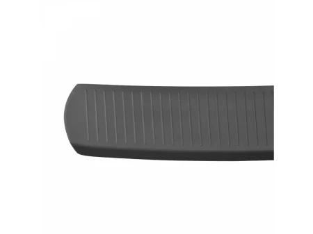 vw-golf-vii-variant-nakladka-na-zderzak (2).webp