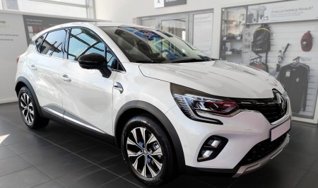 2 38102 RENAULT CAPTUR II CROSSOVER 2019- AL.jpg