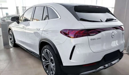 pol_pm_Nakladka-na-zderzak-tylny-do-Mercedes-EQE-SUV-2636_12.jpg