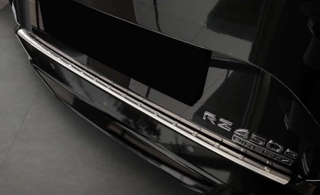 pol_pl_Nakladka-na-zderzak-tylny-do-Lexus-RZ-Stal-2639_10.jpg