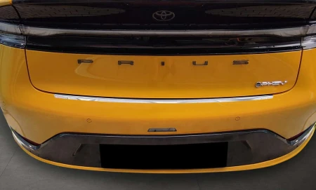 pol_pl_Nakladka-na-zderzak-tylny-do-Toyota-Prius-5-2646_10.jpg