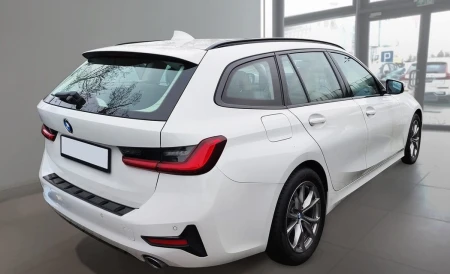 pol_pl_Nakladka-STRONG-na-zderzak-tylny-BMW-3-G21-Touring-2655_12.jpg