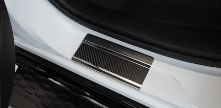 nakladki-progowe-folia-karbonowa-honda-zr-v (1).jpg