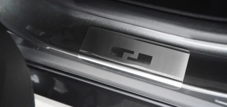 nakladki-progowe-stal-ford-s-max-ii (1).jpg