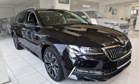 2 38050 SKODA SUPERB III KOMBI 2015-2019, FL.2019-2023 AL.jpg