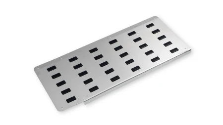 Opel Vivaro ll_2015-2019_08-0926_tył.JPG