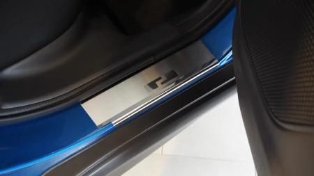 Mitsubishi_ASX_08-0623_tylne.JPG