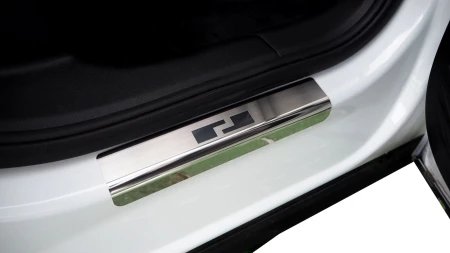VW ID.5 2022-_08-1881_tylne.JPG